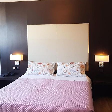 Hotel Liberta Палермо Экстерьер фото