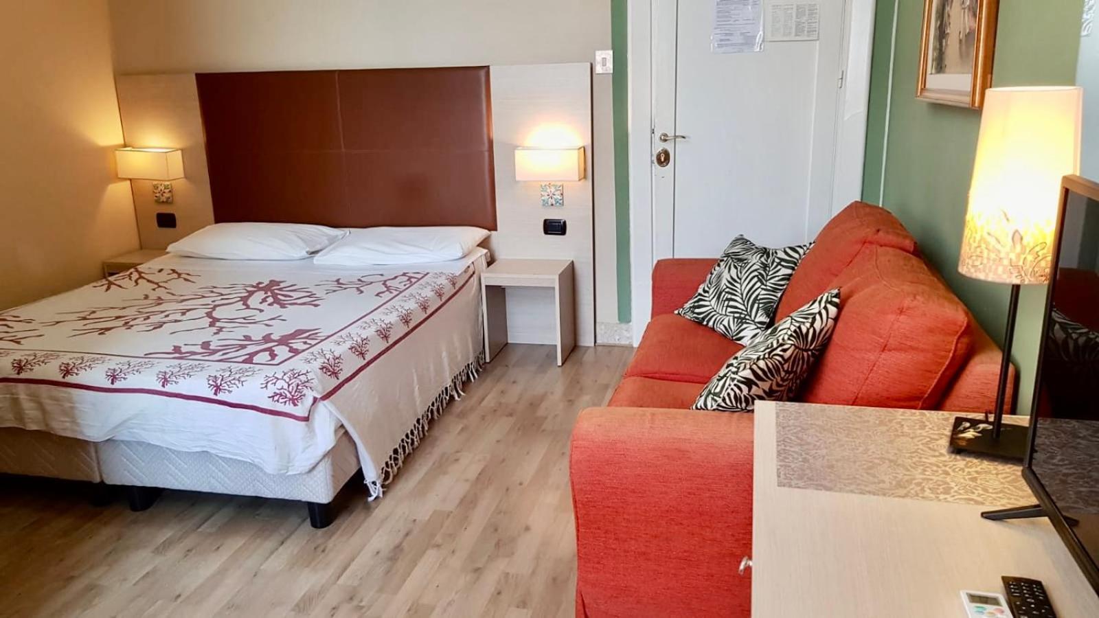 Hotel Liberta Палермо Экстерьер фото